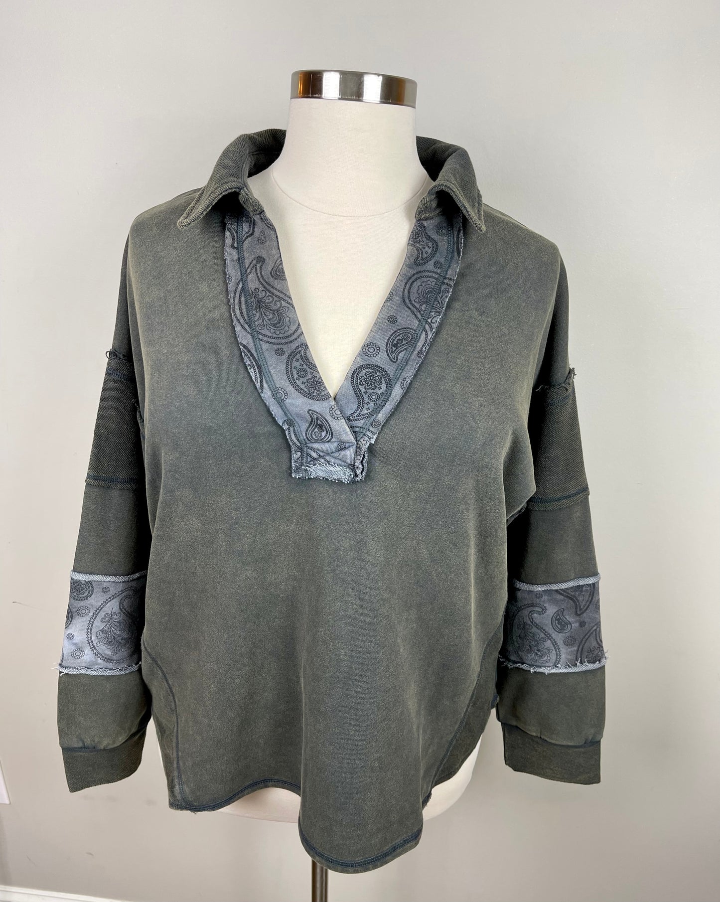 Plus Paisley Accent Top